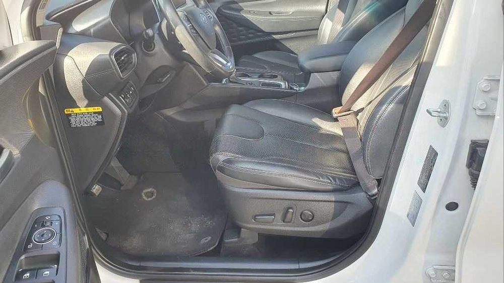 Hyundai Santa Fe 2WD