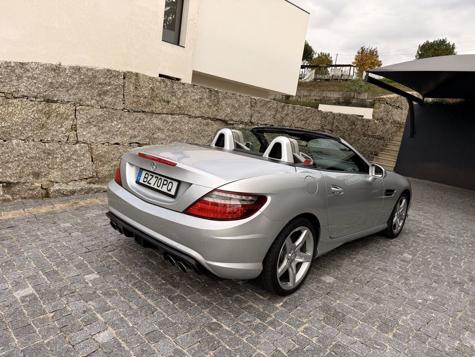 SLK 250 AMG 204cv com 83.000 klm