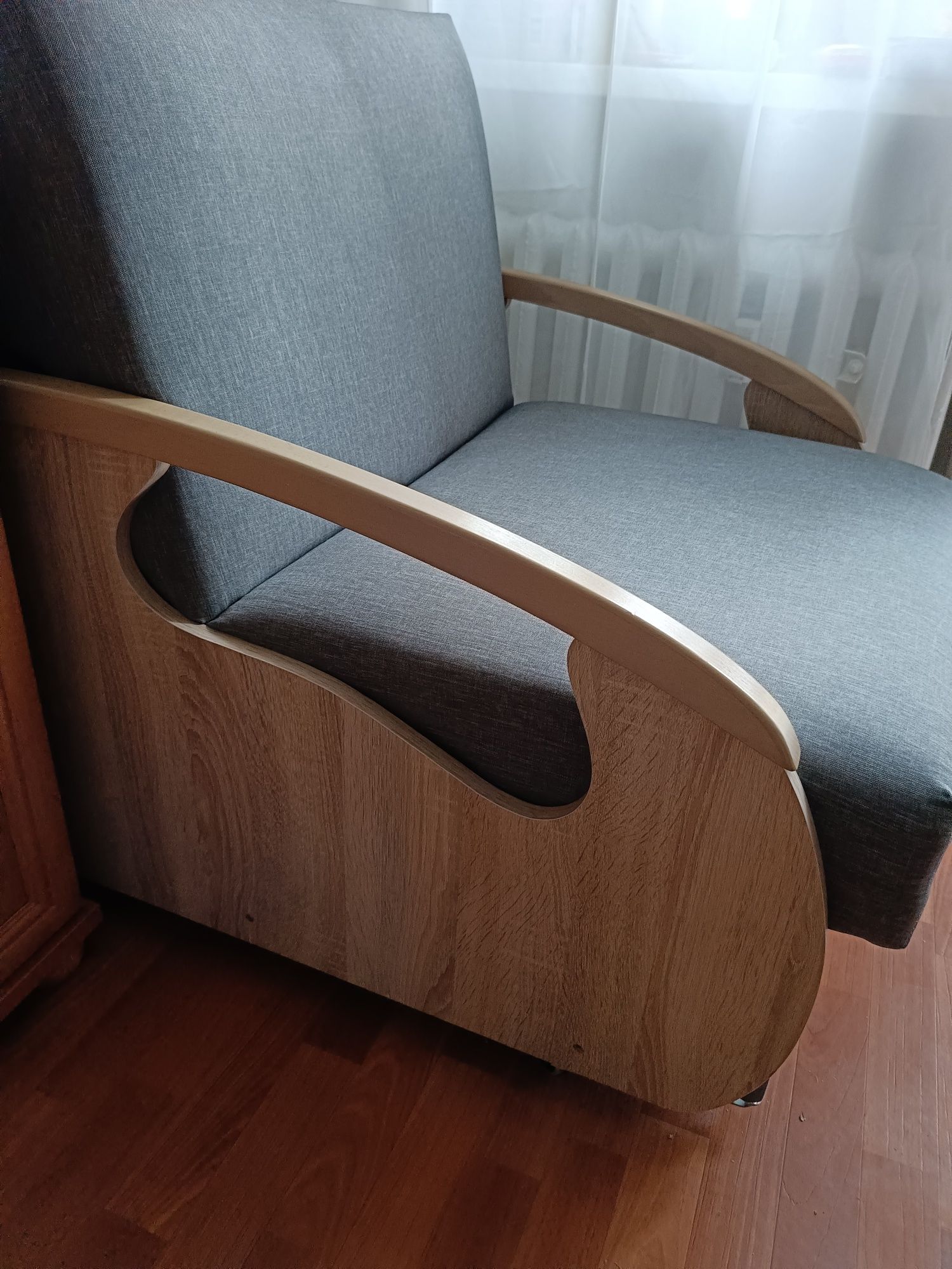 Fotel rozkładany pojedynczy