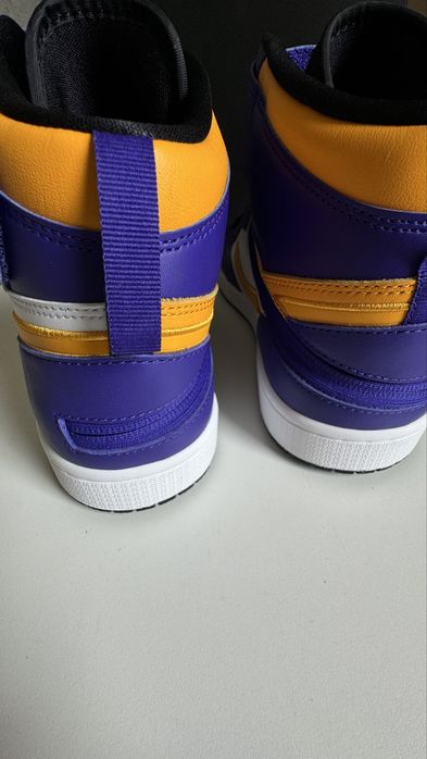 Nike Air Jordan 1 Hi FlyEase LA Lakers rozmiar 46 wkładka 30 cm