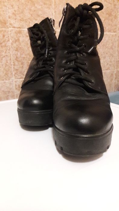 Жіночі ботиночки