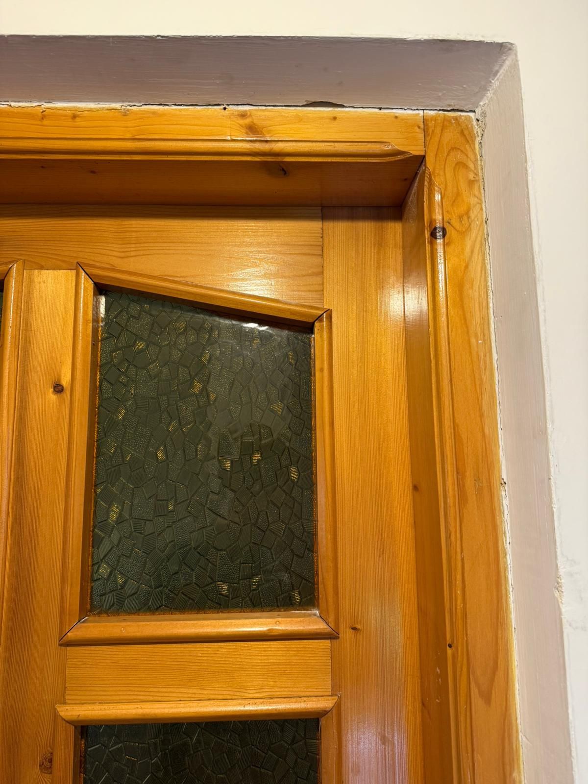 Drzwi wewnętrzne drewniane