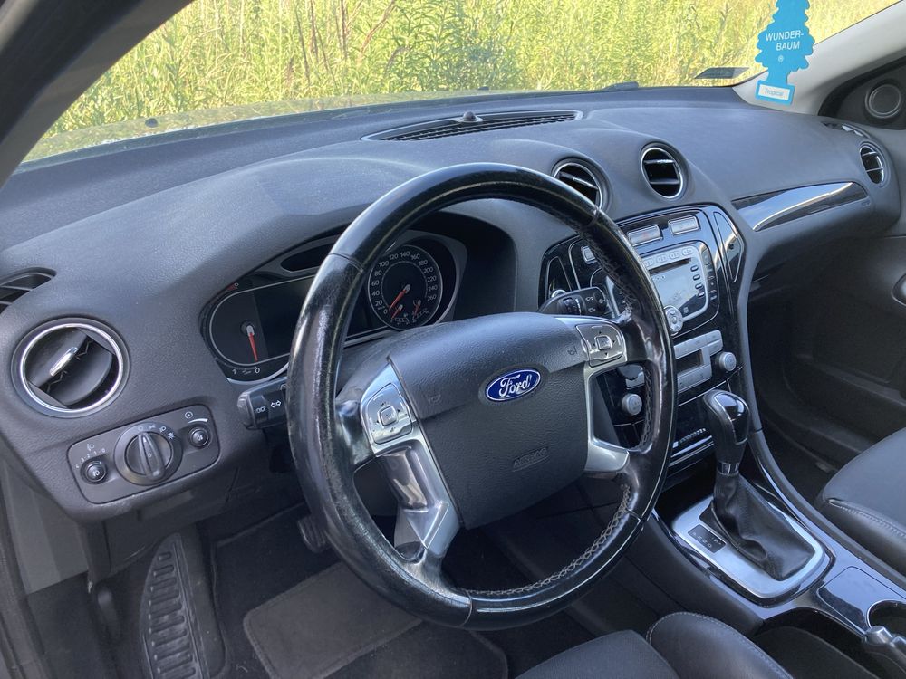 Ford Mondro Kombi Mk4 Titanium TDCi 2.0 140KM