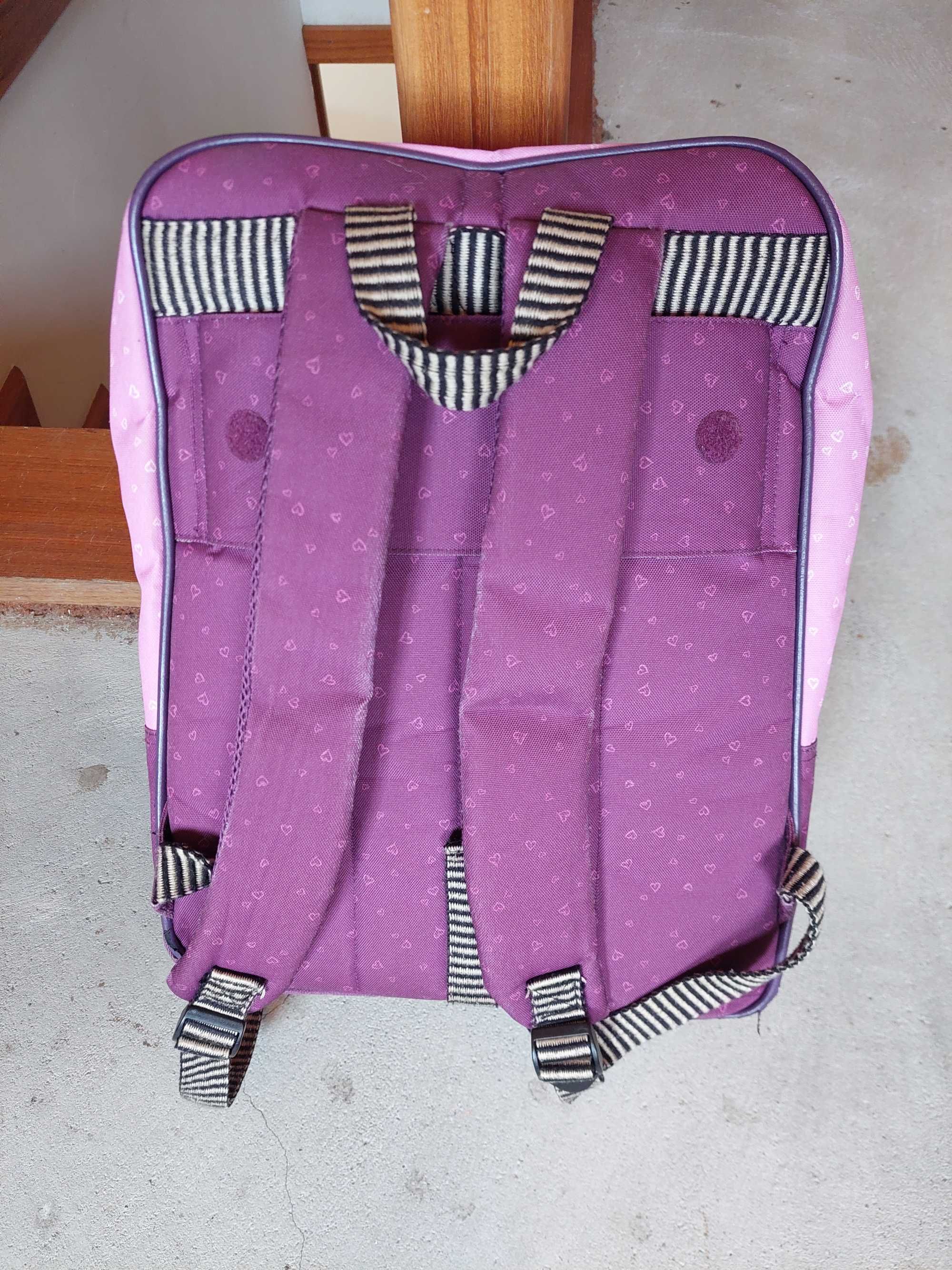 Mochila escolar Santoro