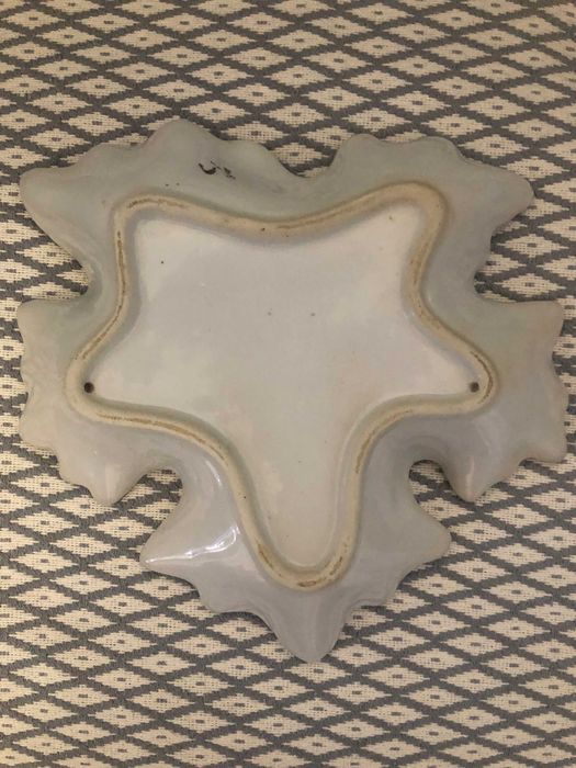 Старовинна японська порцеляна.