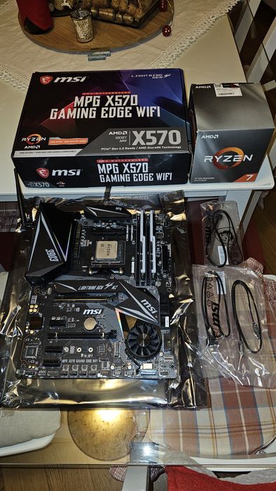 Motherboard + cpu r7 3700x + RAM 32gb (2x16) 3200mhz
