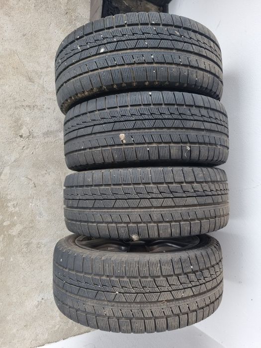 Opony zimowe 225/45/17 felgi 17 5x112