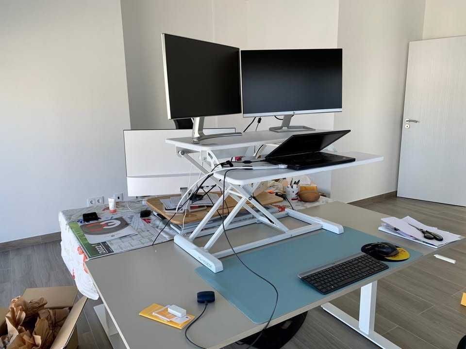 Escritório Ergonómica com altura regulável 80*61cm