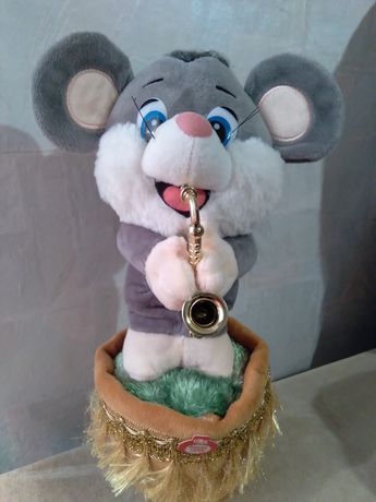 Новая  мягкая игрушка музыкальный танцующий мышонок