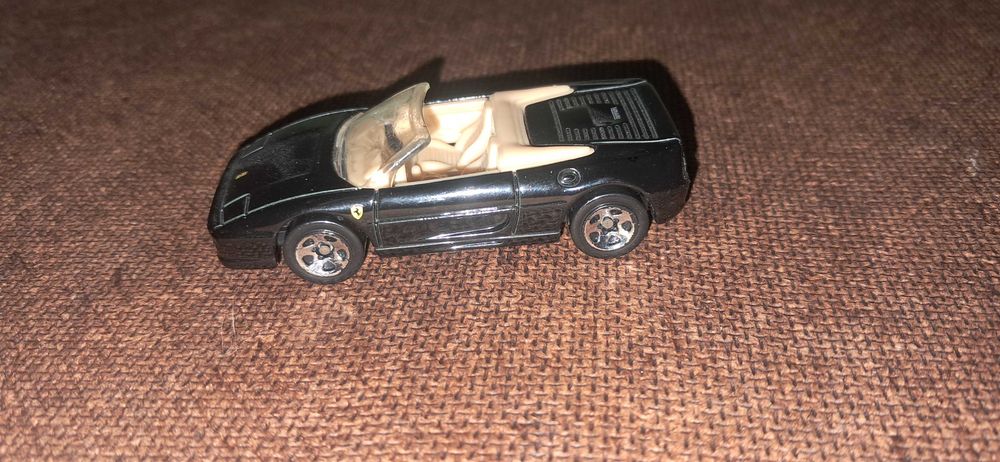 Carro ferrari F355 Spider