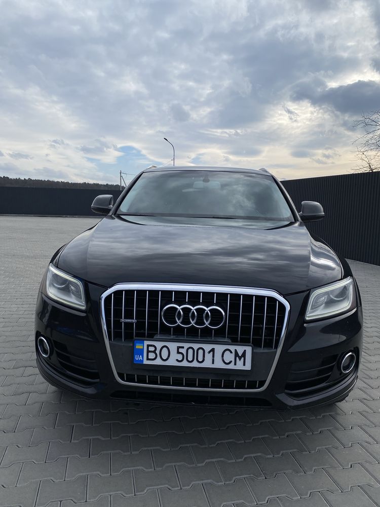 Продам Audi Q5 2013