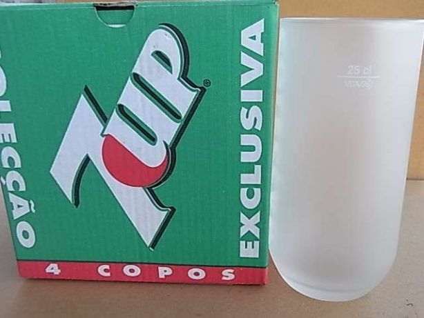 12 Copos 7UP