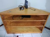Móvel de canto para TV