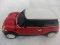 Carro mini Cooper vermelho miniatura