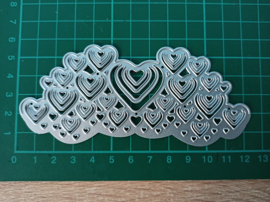 Serca wykrojnik brzegowy sizzix big Shot