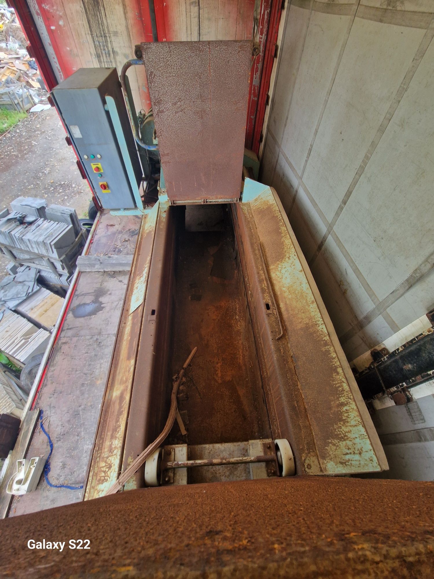 Maquina de amassar cartão para reciclagem