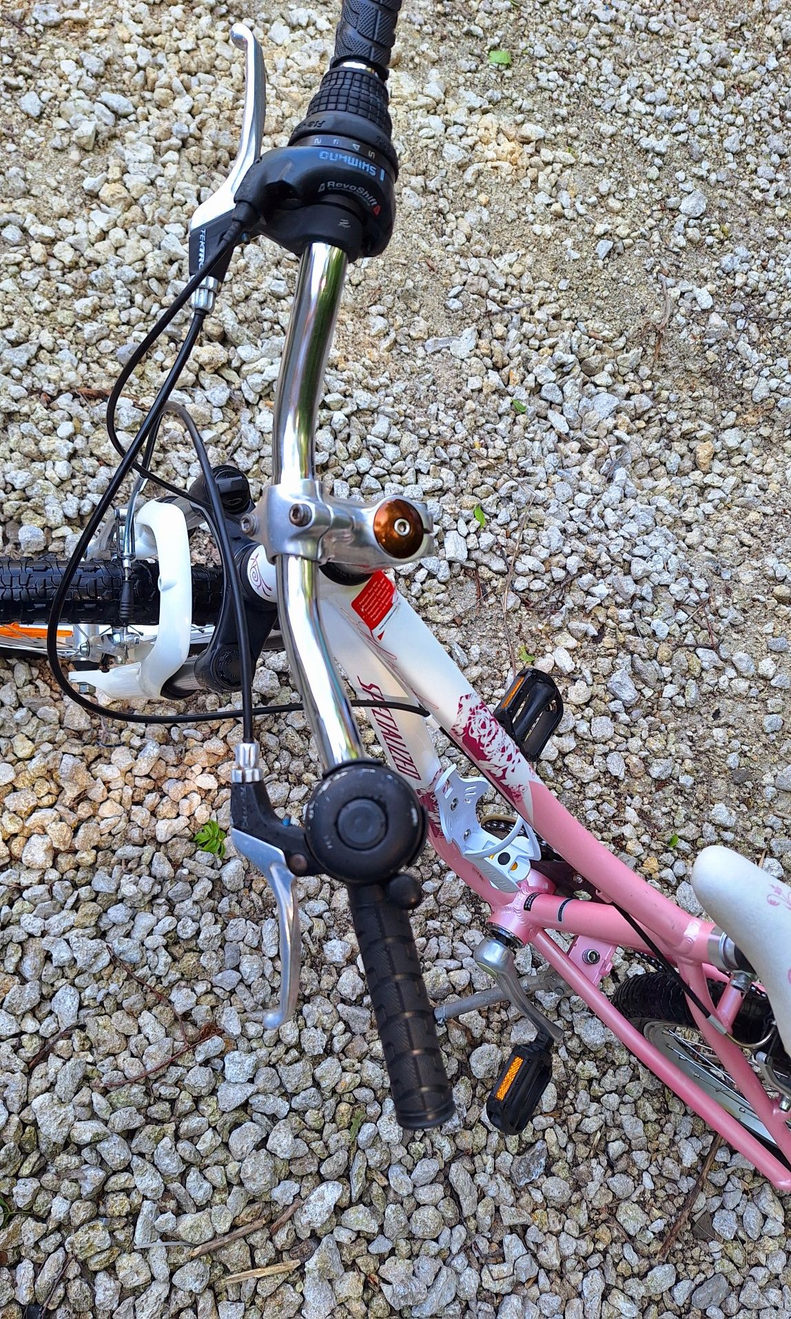 Велосипед дитячий для дівчинки specialized hotrock 20"