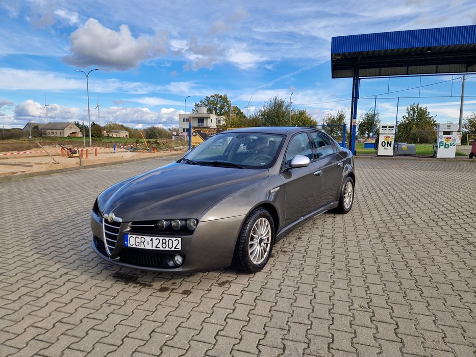 Alfa Romeo 159 ti 1.9 jtd 150 km najbogatsza wersja super stan