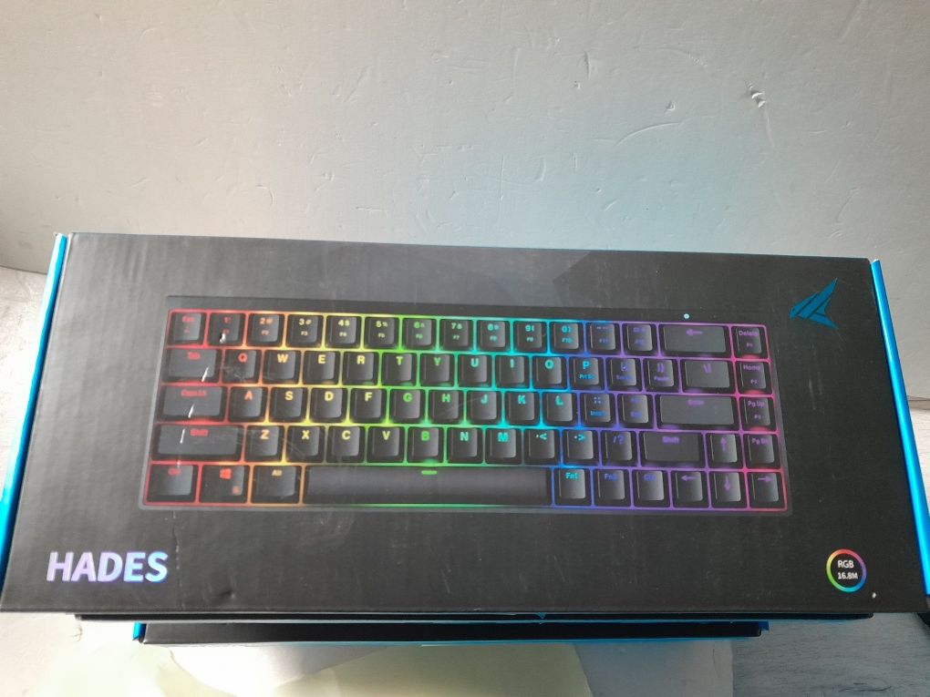 Klawiatura mechaniczna czarna durgod hades 68 brown gateron rgb