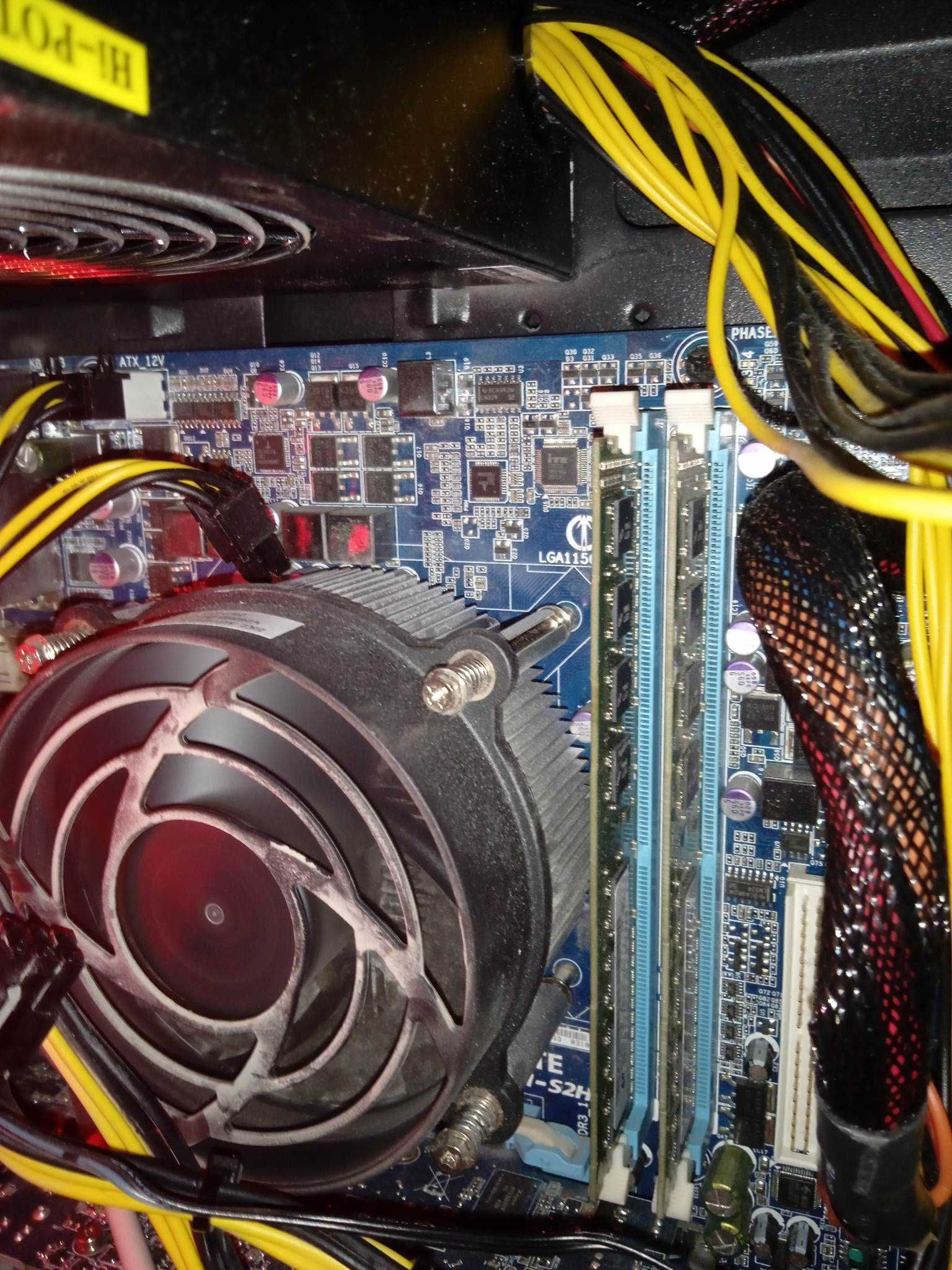 Plyta glowna + procesor z chłodze + 8gb ram+ Karta graficzna SUPERSTAN
