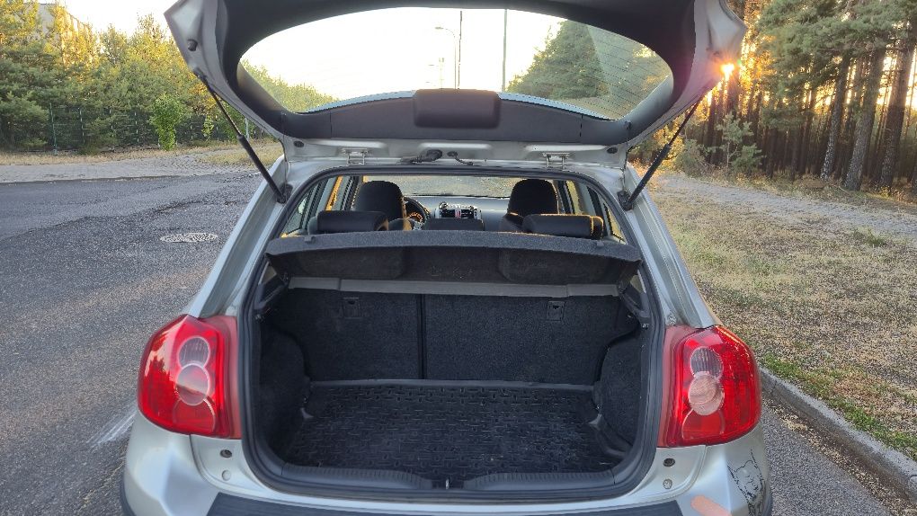 Toyota Auris 1.6 benzyna / LPG.