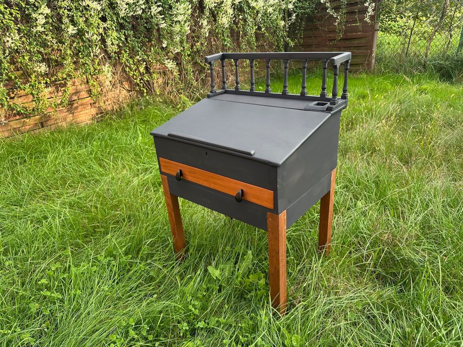 Drewniana komoda stary sekretarzyk czarny drewno tekowe Teak