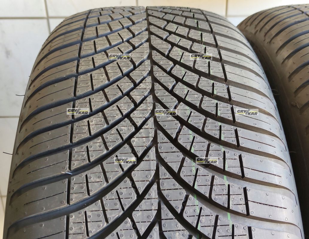 4x 225/50r17 Goodyear Vector4Seasons Gen-3 RunFlat 3 Lata Gwar.