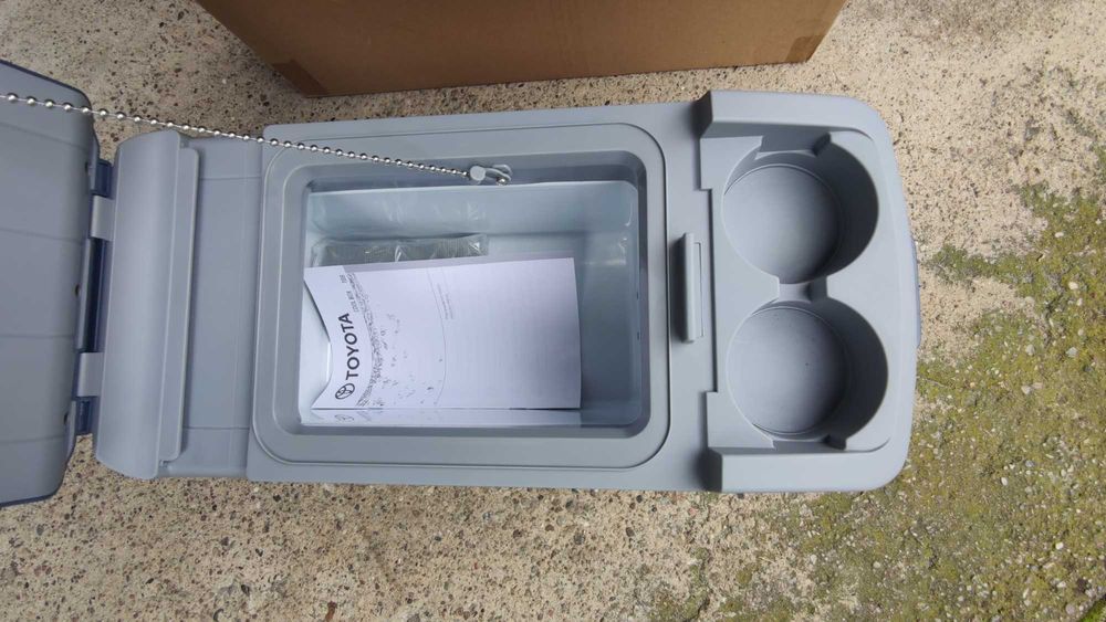 Lodówka samochodowa Toyota
