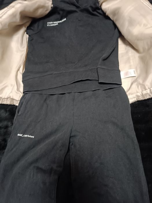 Пакет речей, сорочка тепла, костюм та челсі