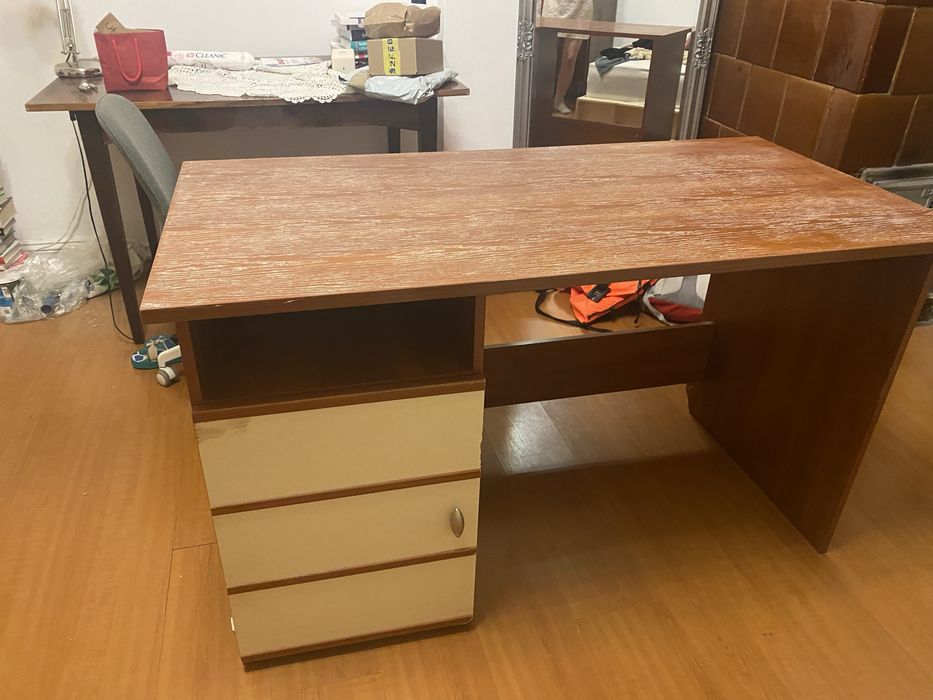 oddam za darmo biurko w dobrym stanie