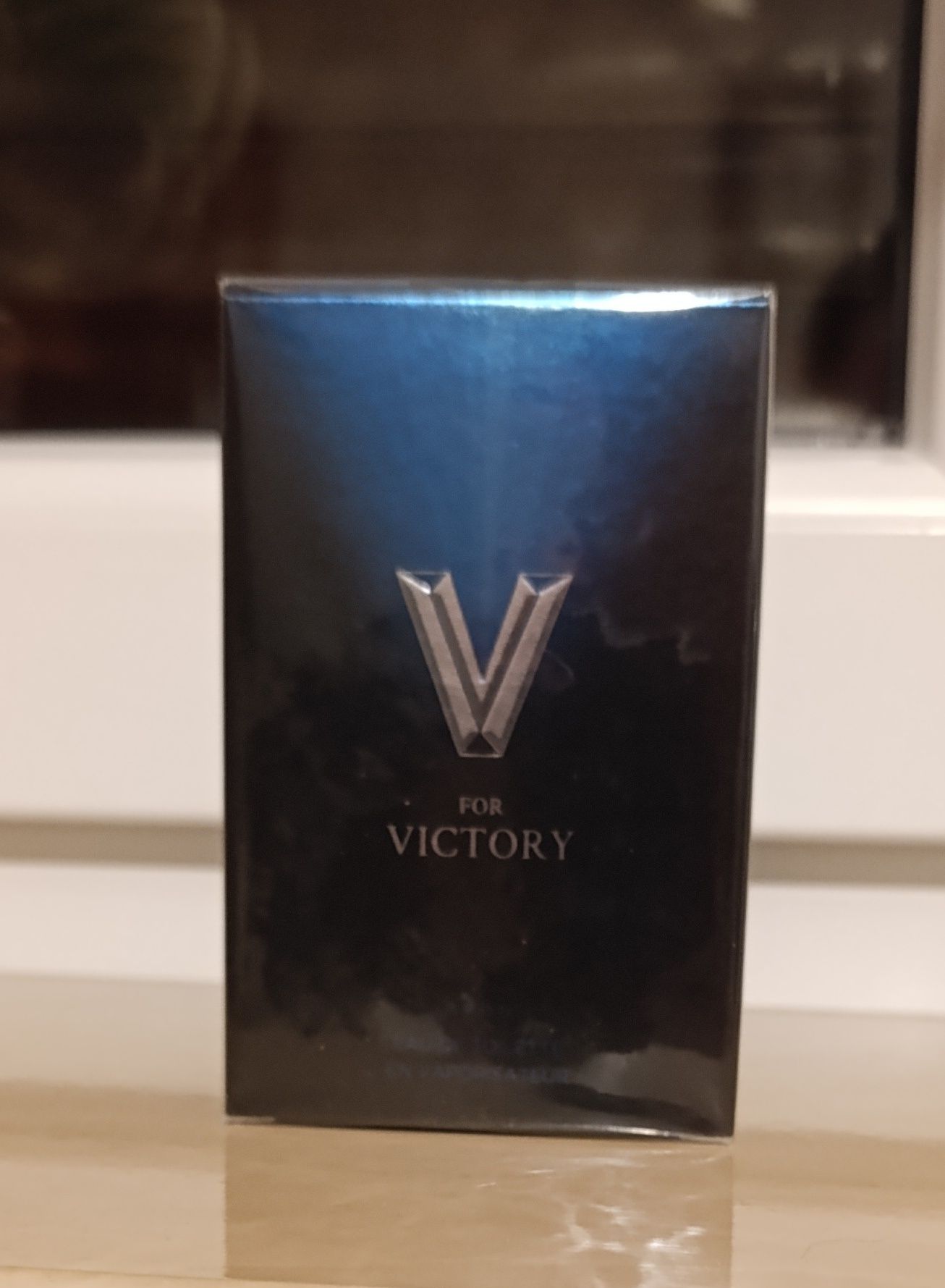 Woda toaletowa V for Victory dla Niego 75 ml Unikat