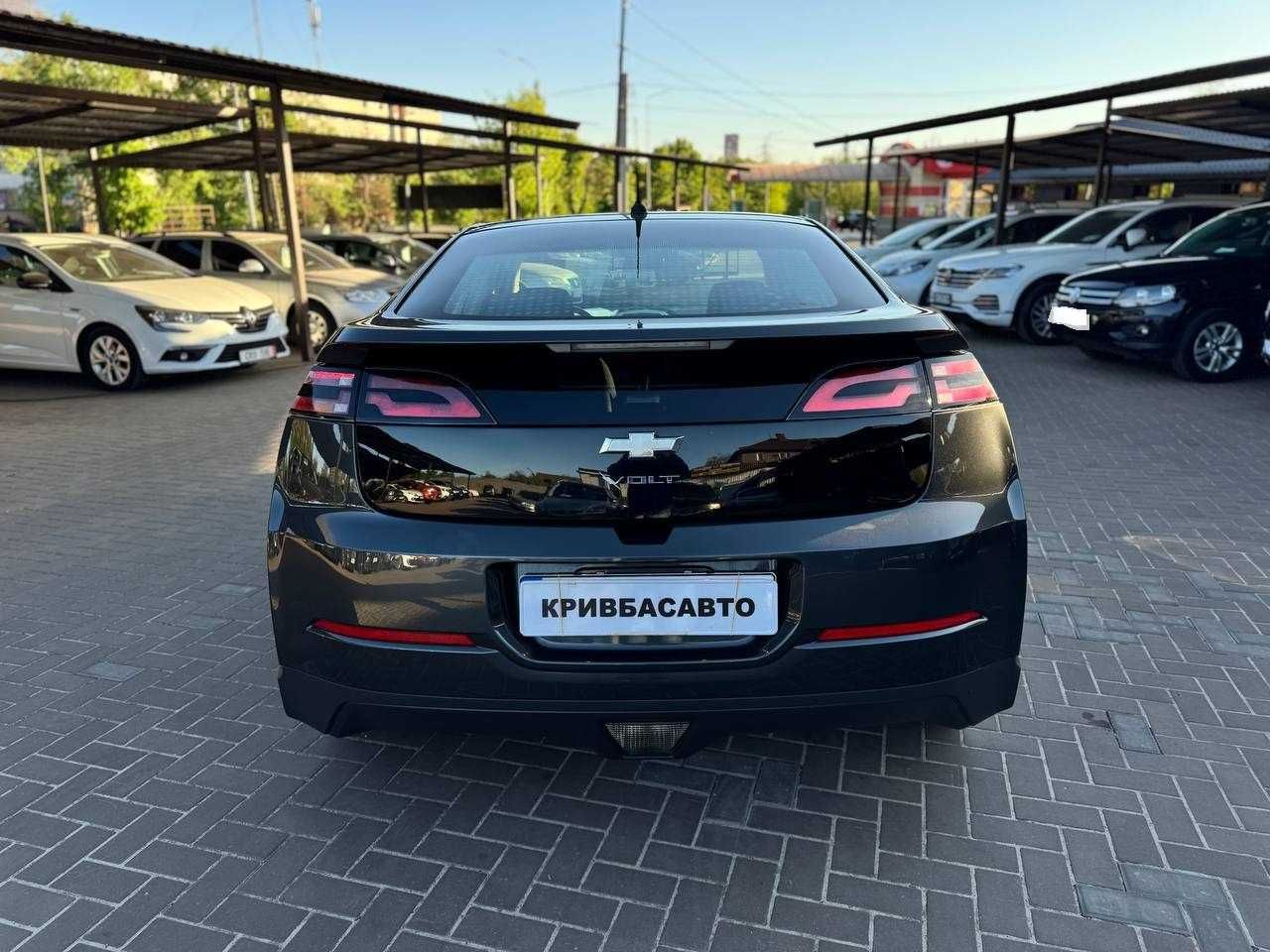 Chevrolet Volt 2014 плагін,гібрид