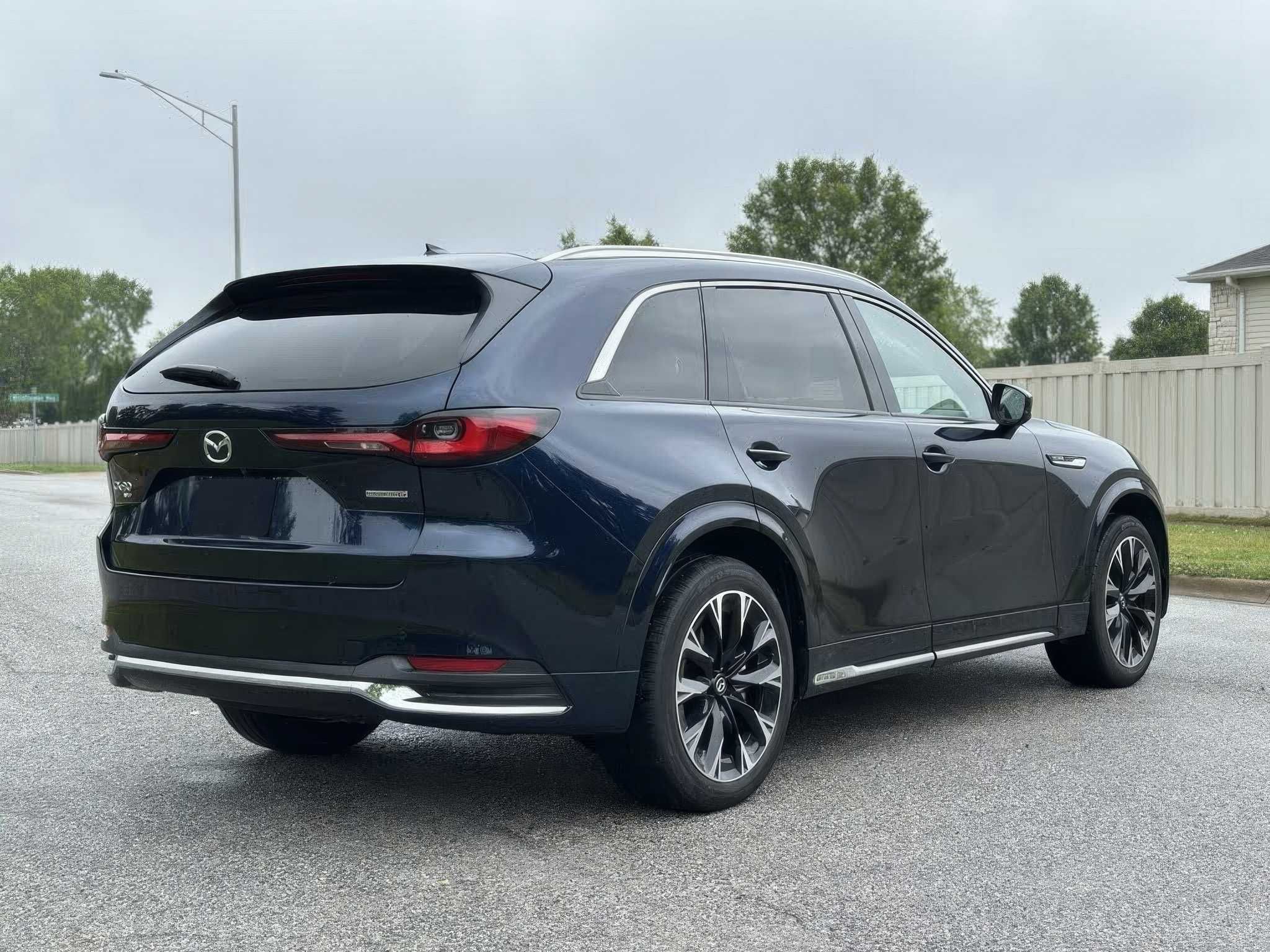 2024 Mazda CX-90 3.3 Premium Plus
