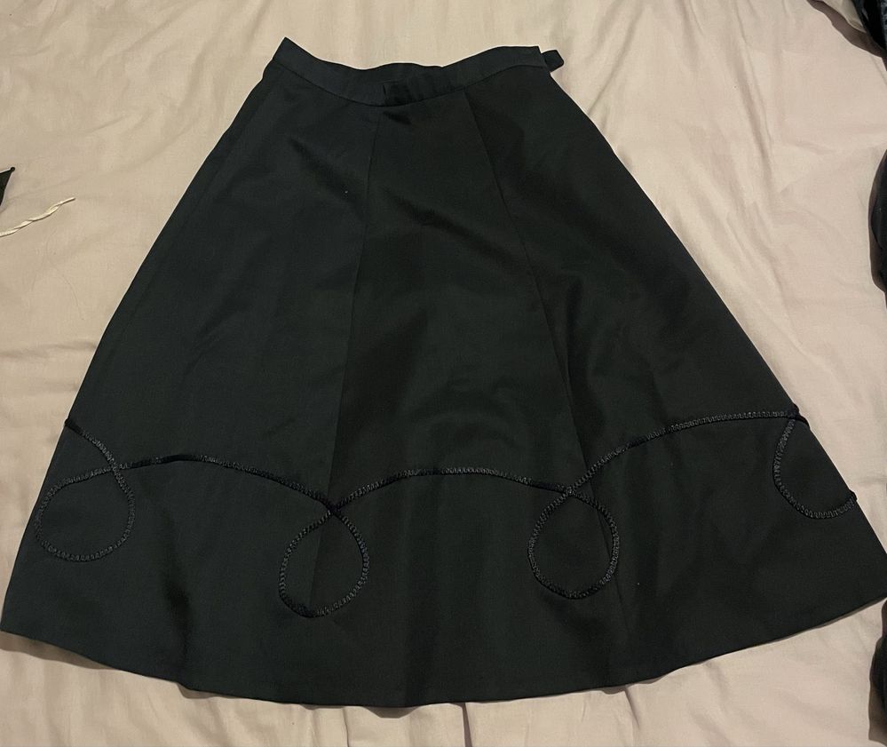 Vende-se traje universitário feminino UAlg como NOVO