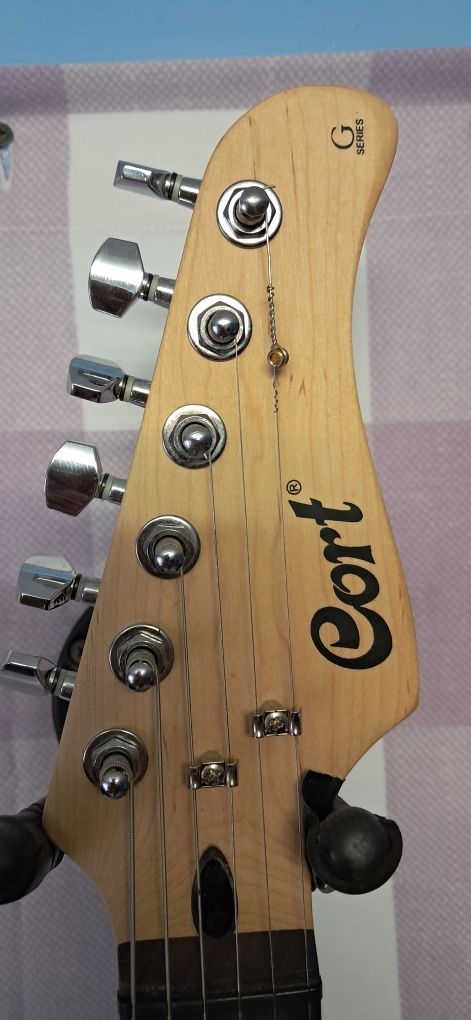 Электрогитара Cort G100