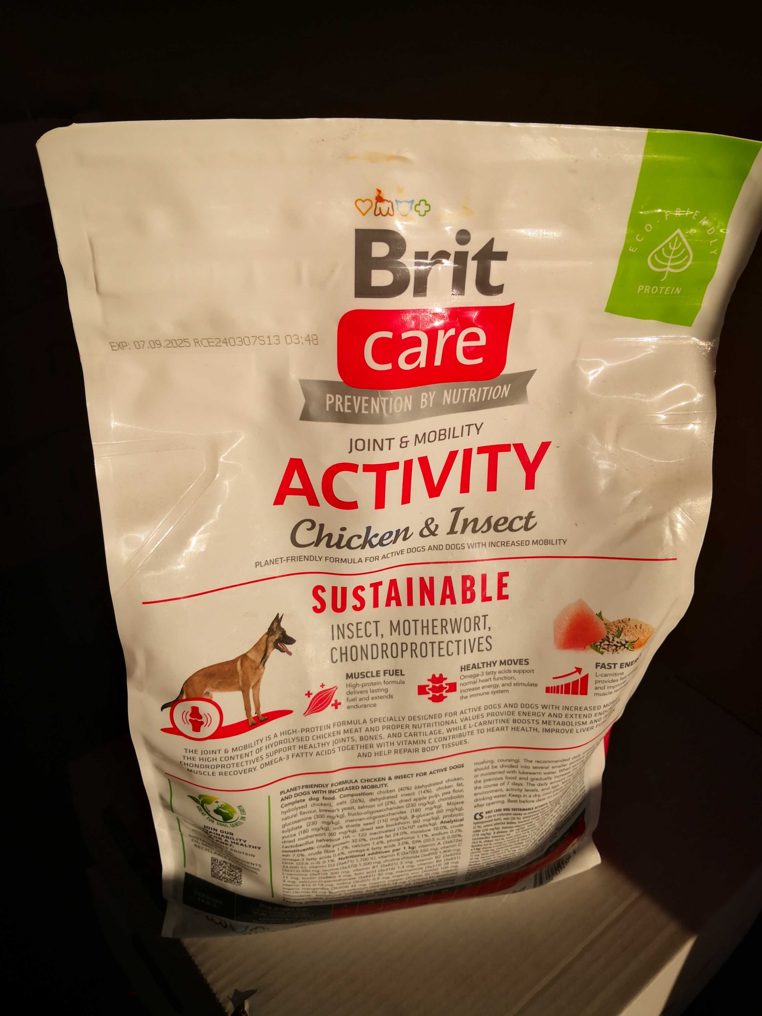Karma dla psa Brit Activity kurczak i insekty 3kg.