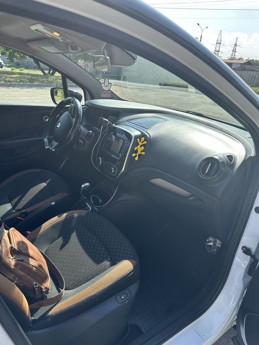 Продам Renault Captur