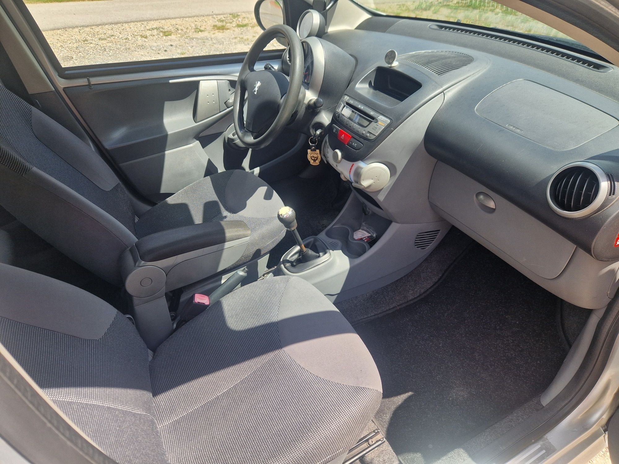 Peugeot 107 1.4 HDI 5 Drzwi Klima (Jak Toyota Aygo Citroen C1)