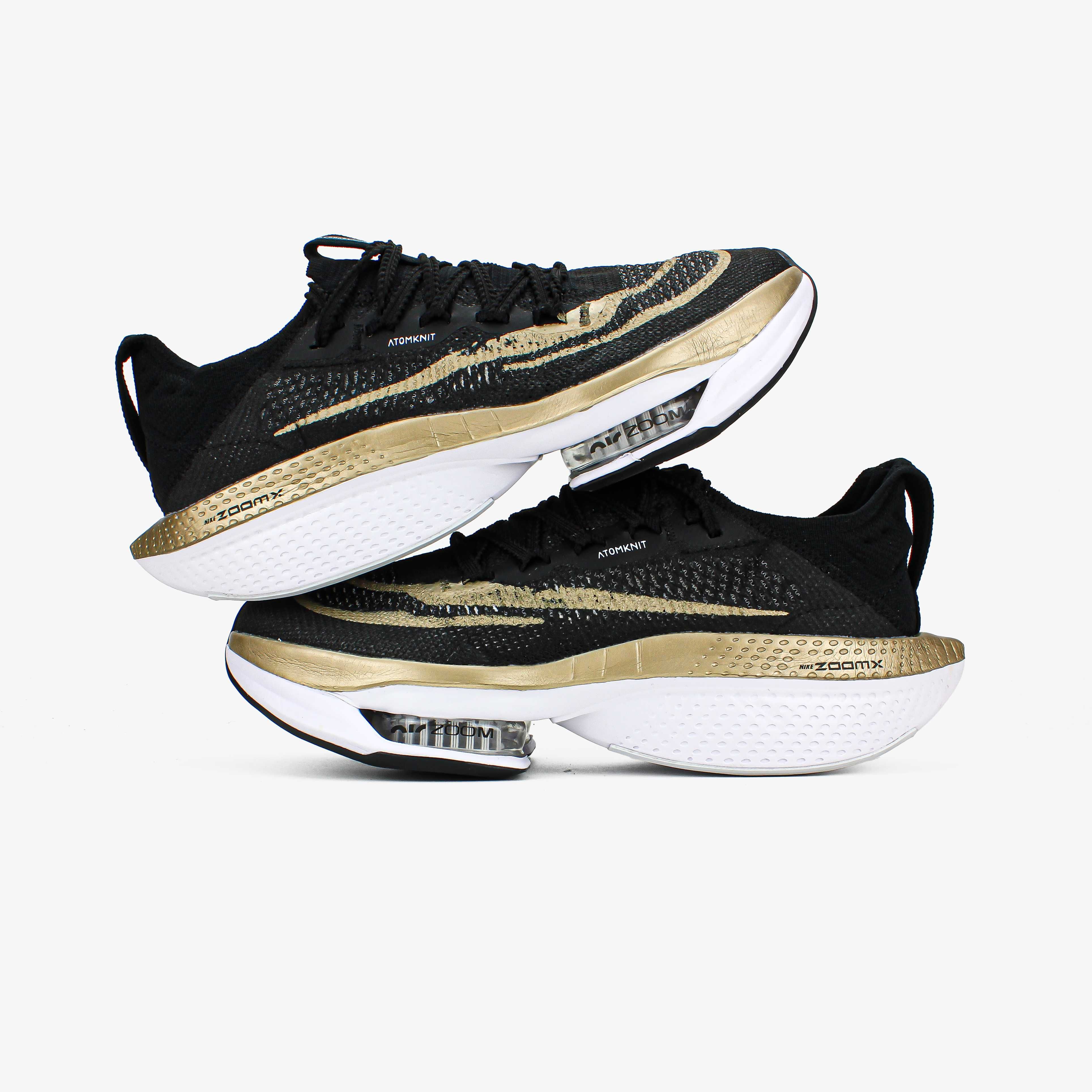 Чоловічі кросівки Nike Air Zoom Alphafly NEXT% 2 чорний з золотим 0105