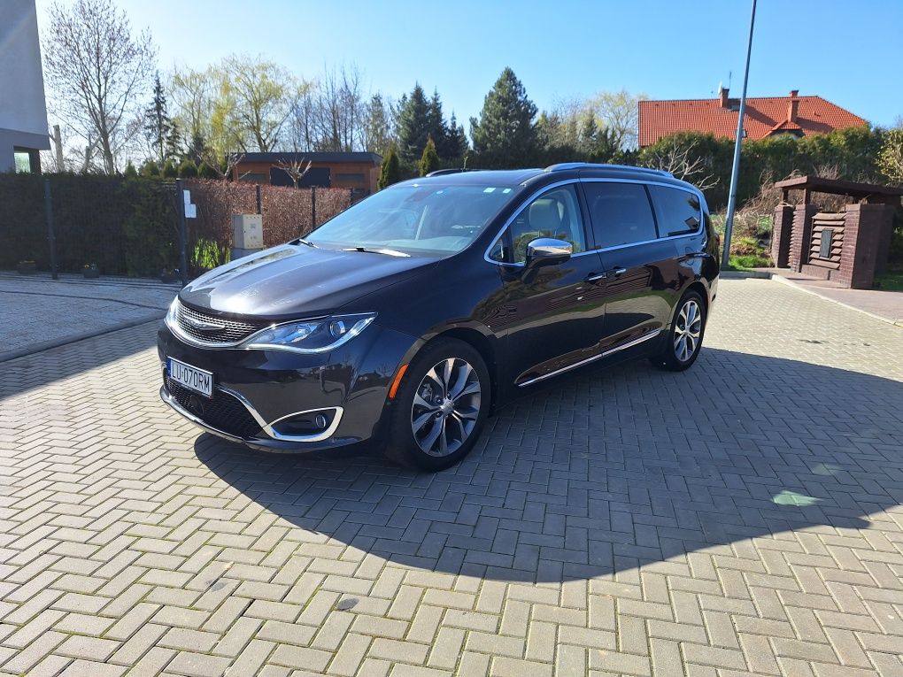 Chrysler Pacifica Limited 2017 - REZERWACJA