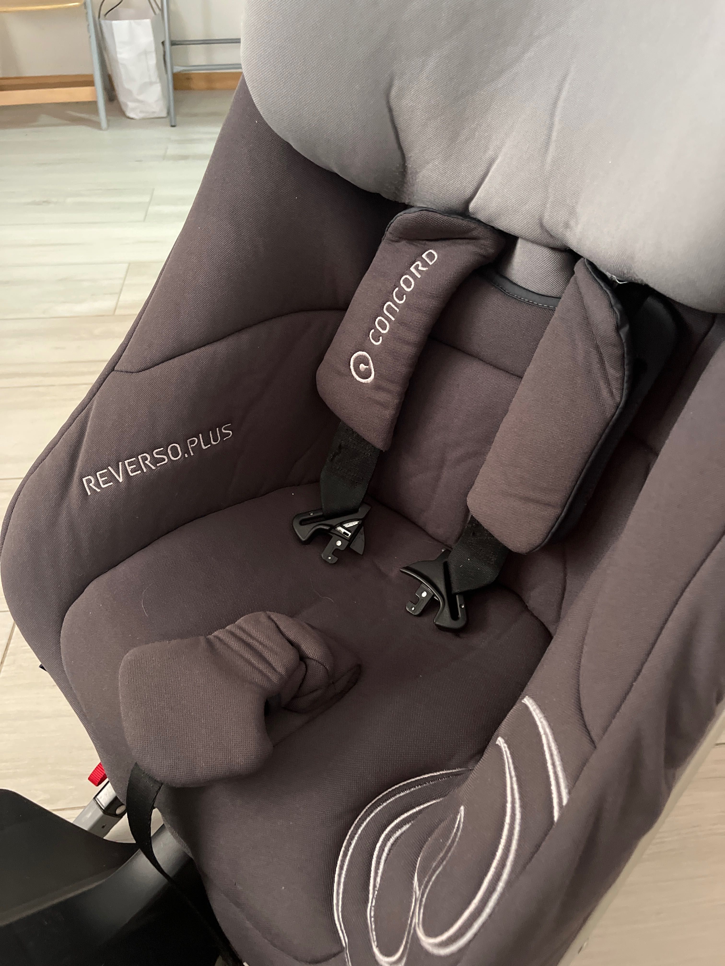 Cadeira auto bebé confort reverso plus