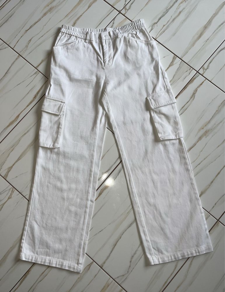 білі брюки карго