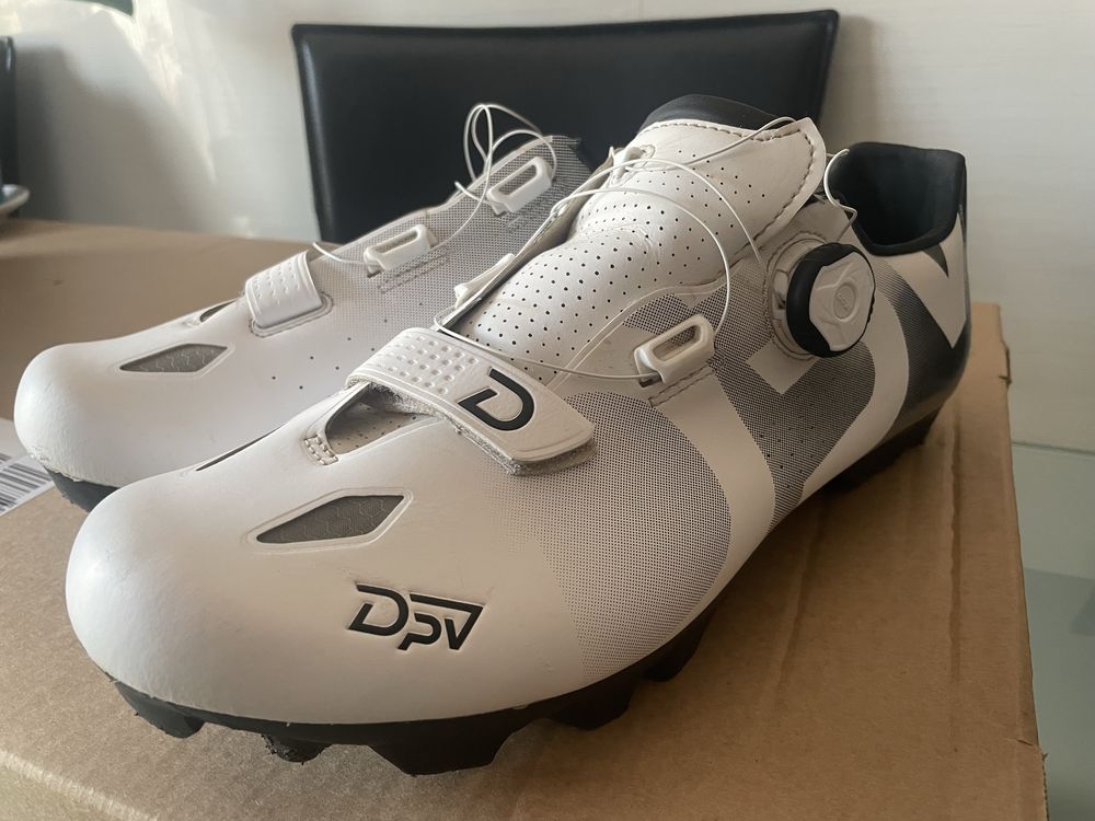 Sapatos BTT DPV Proteus Brancos