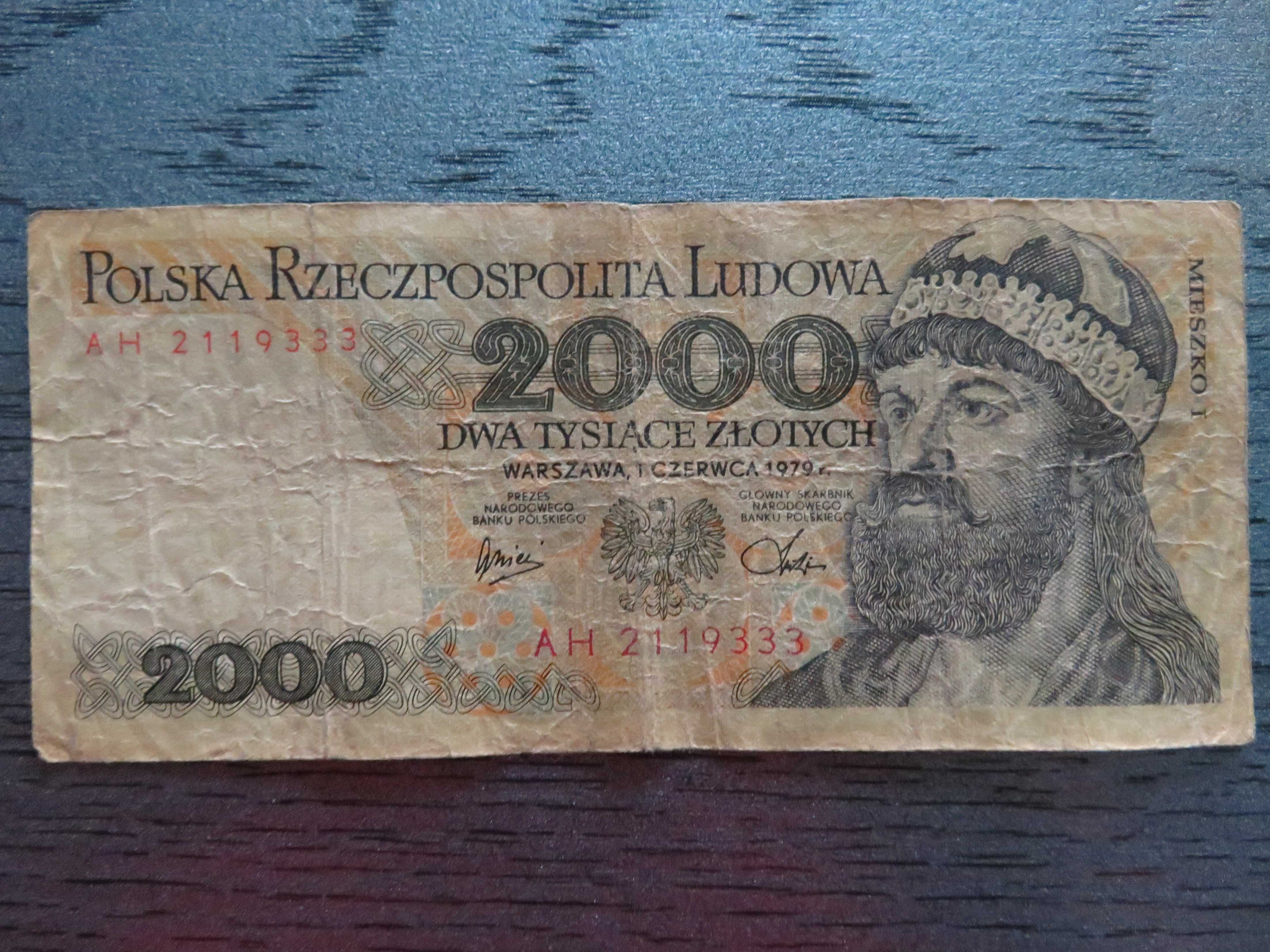 Oferuję kolekcjonerski banknot PRL 2000 zł w idealnym stanie! Okazja!!