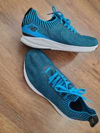чоловічі бігові кросівки New Balance Pro Knit 42р