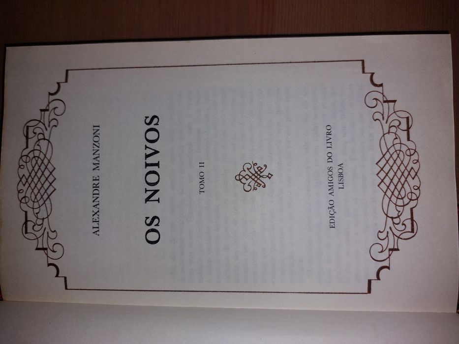 C - Clássicos Lit. Mundial - Os Noivos - Alexandre Manzoni (B)