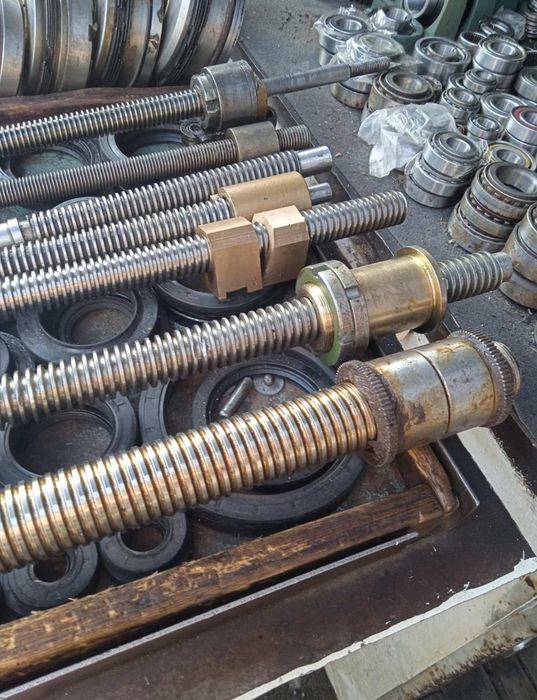 Запчасти к станка!