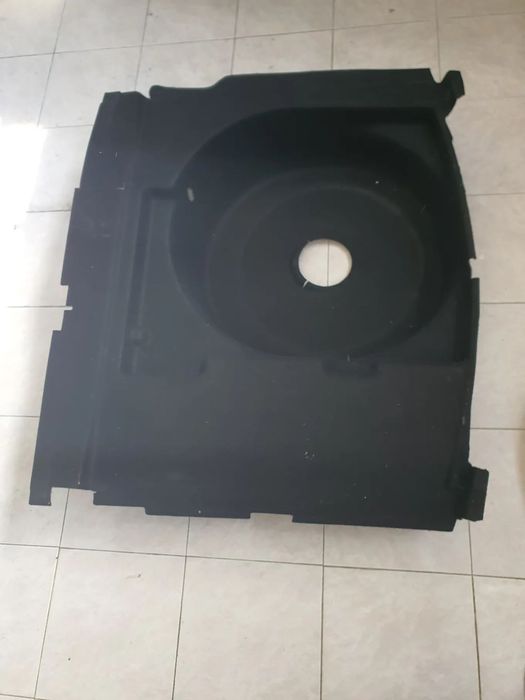 CARPETE/ FORRO MALA RENAULT MEGANE IV SW / 849102184R