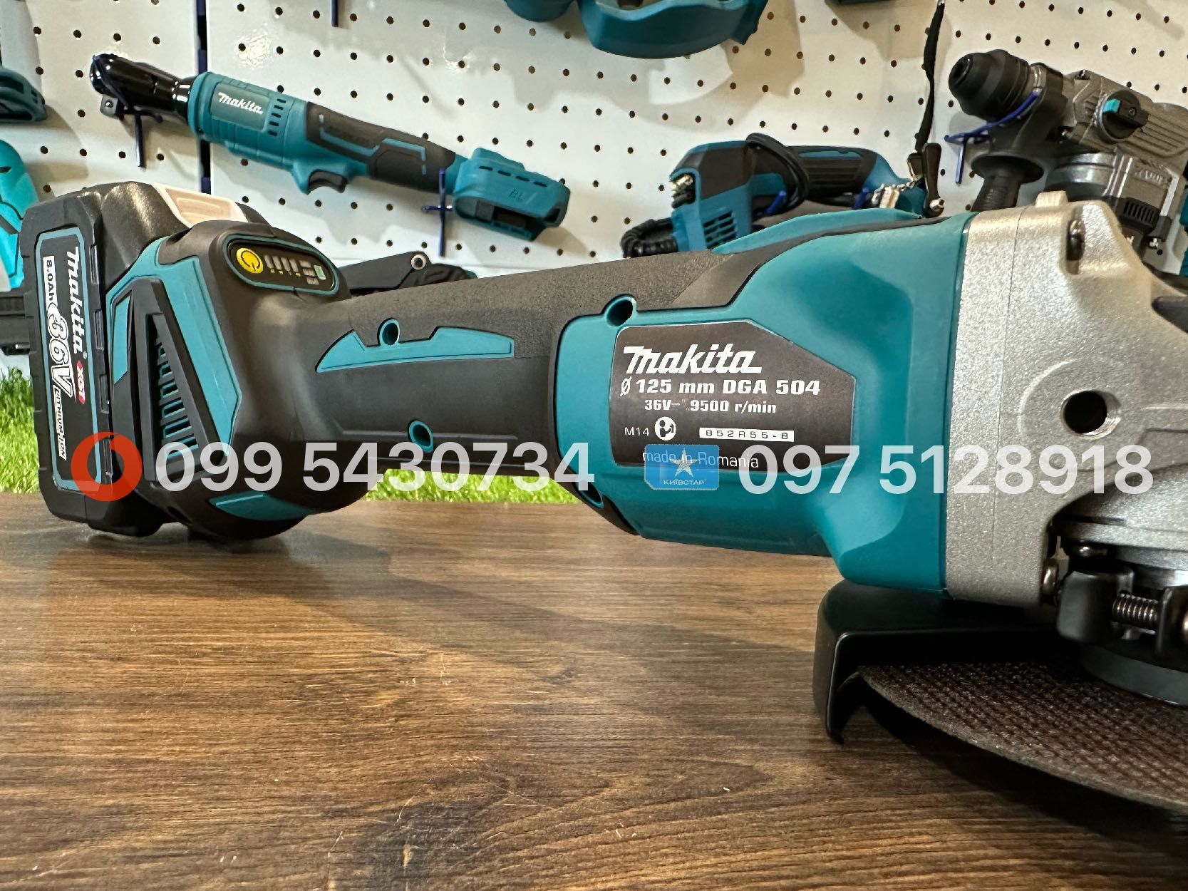 Аккумуляторная Болгарка Makita DGA504 36V 8Ah + насадка пила Sadovod