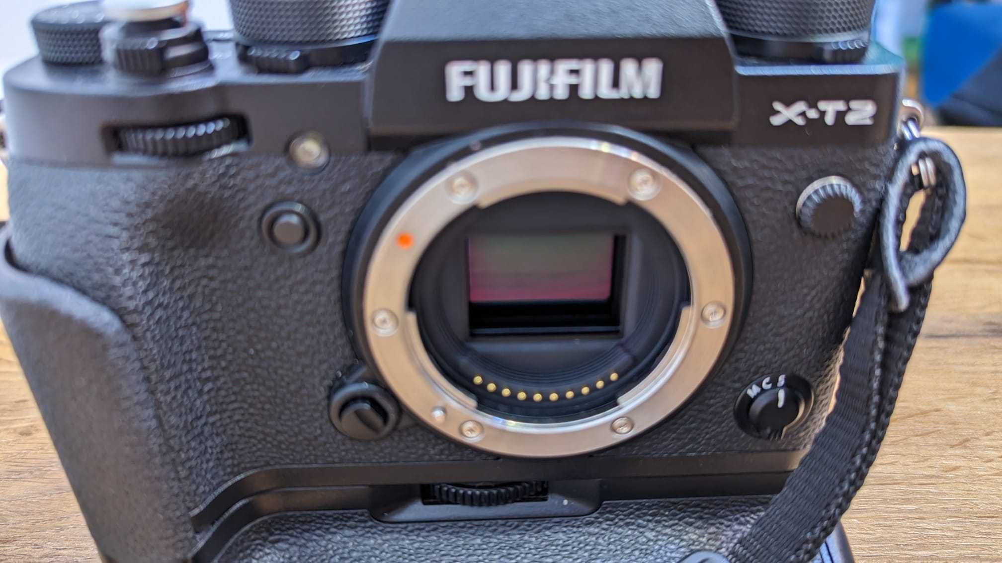 Fujifilm Fuji Xt-2 aparat APS-C mirrorless + battery grip